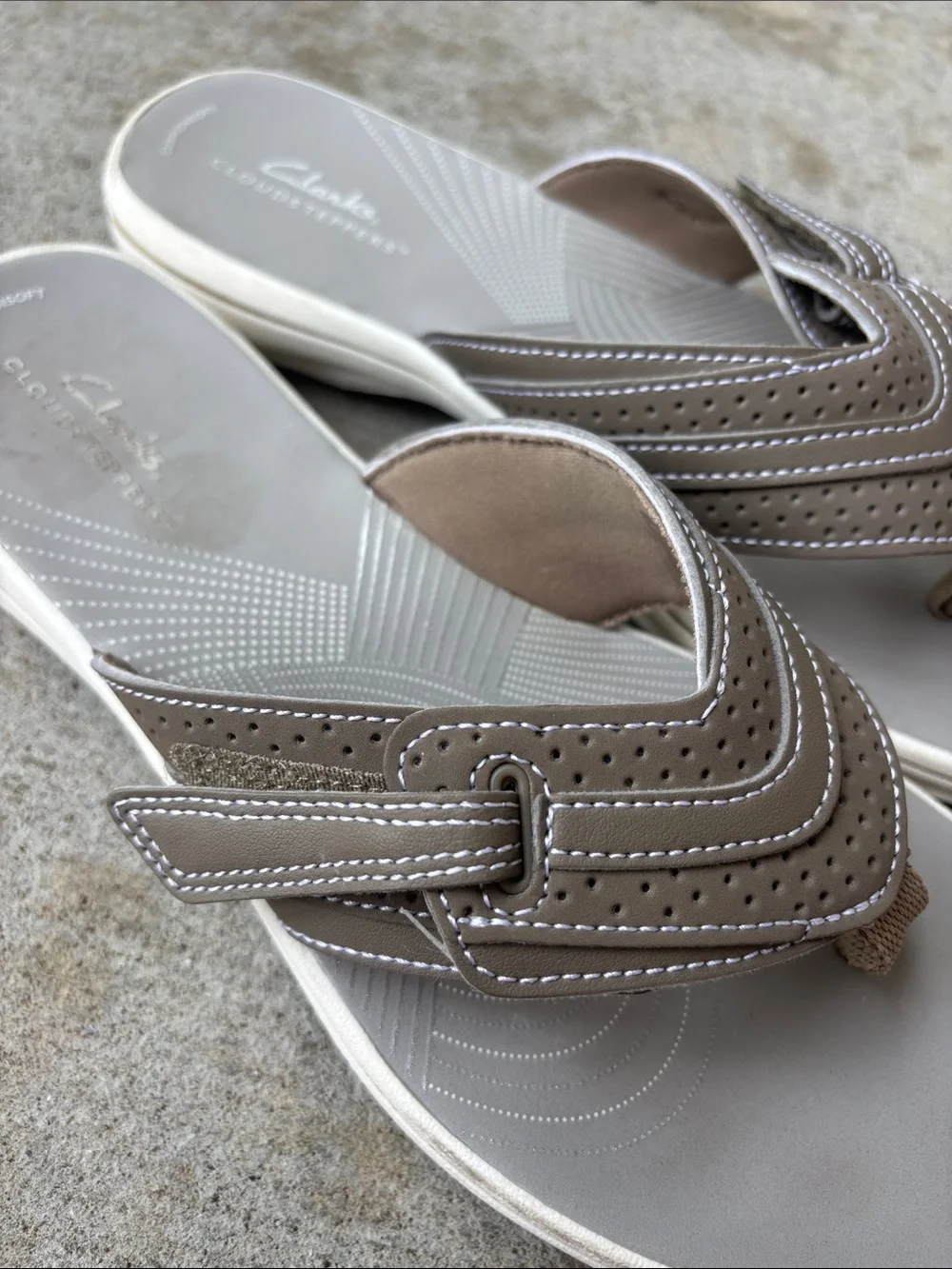 Clarks Greystone Brinkley Perforated Cloudsteppers Sandals